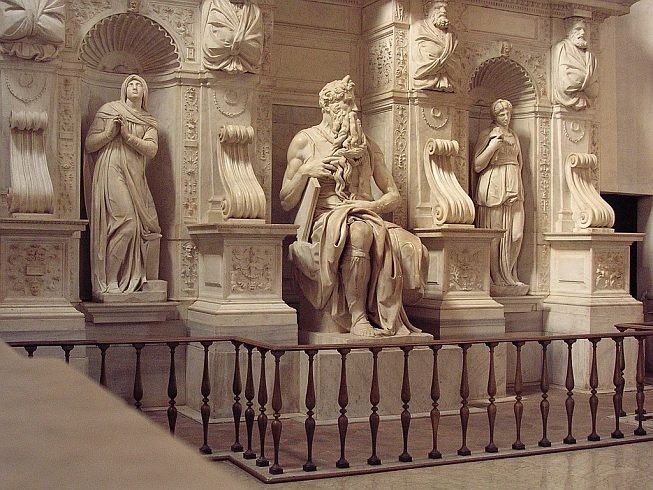 «Моисей» Микеланджело: фрески, скульптуры и биография