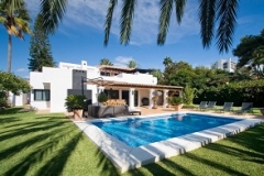 В какое агентство недвижимости обратиться для покупки жилья в Испании?